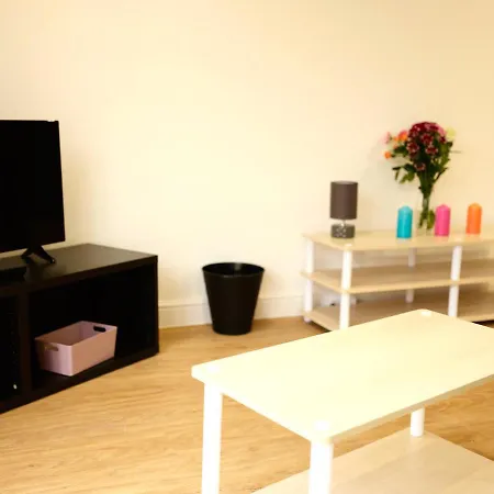 Daire Fishponds 355a Bristol